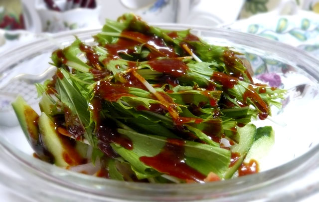 野菜サラダ コチュジャンドレッシング 韓国人が伝授する本場の韓国家庭料理レシピ 韓国料理大図鑑